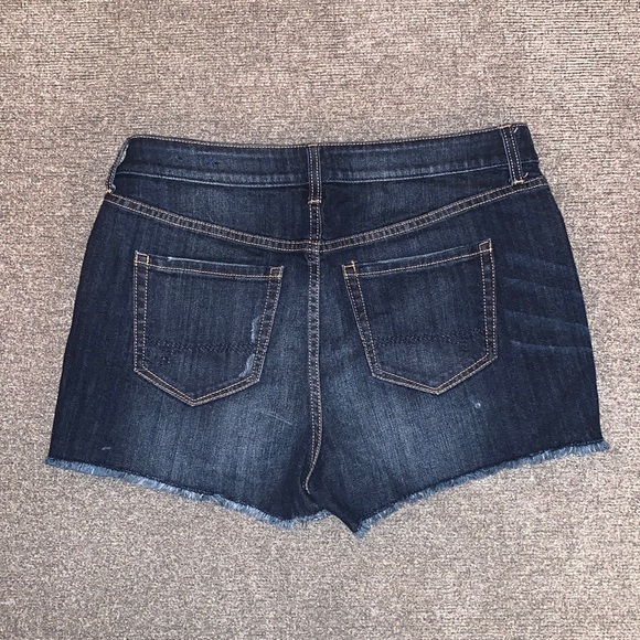 Decree Jean Shorts - Picture 2 of 5